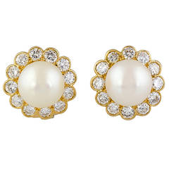 Van Cleef & Arpels Pearl Diamond Gold Clip Earrings