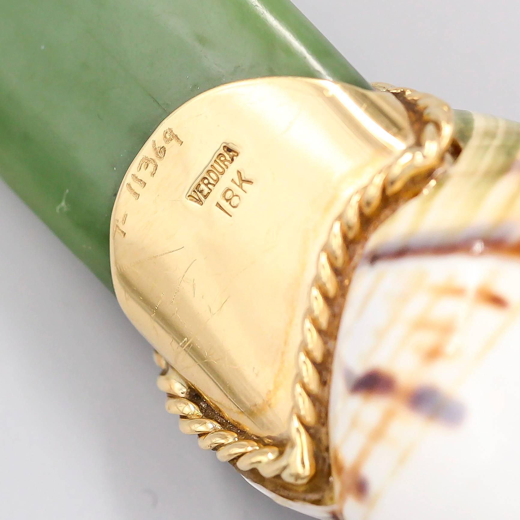 Verdura Shell Nephrite Gold Letter Opener In Excellent Condition In New York, NY