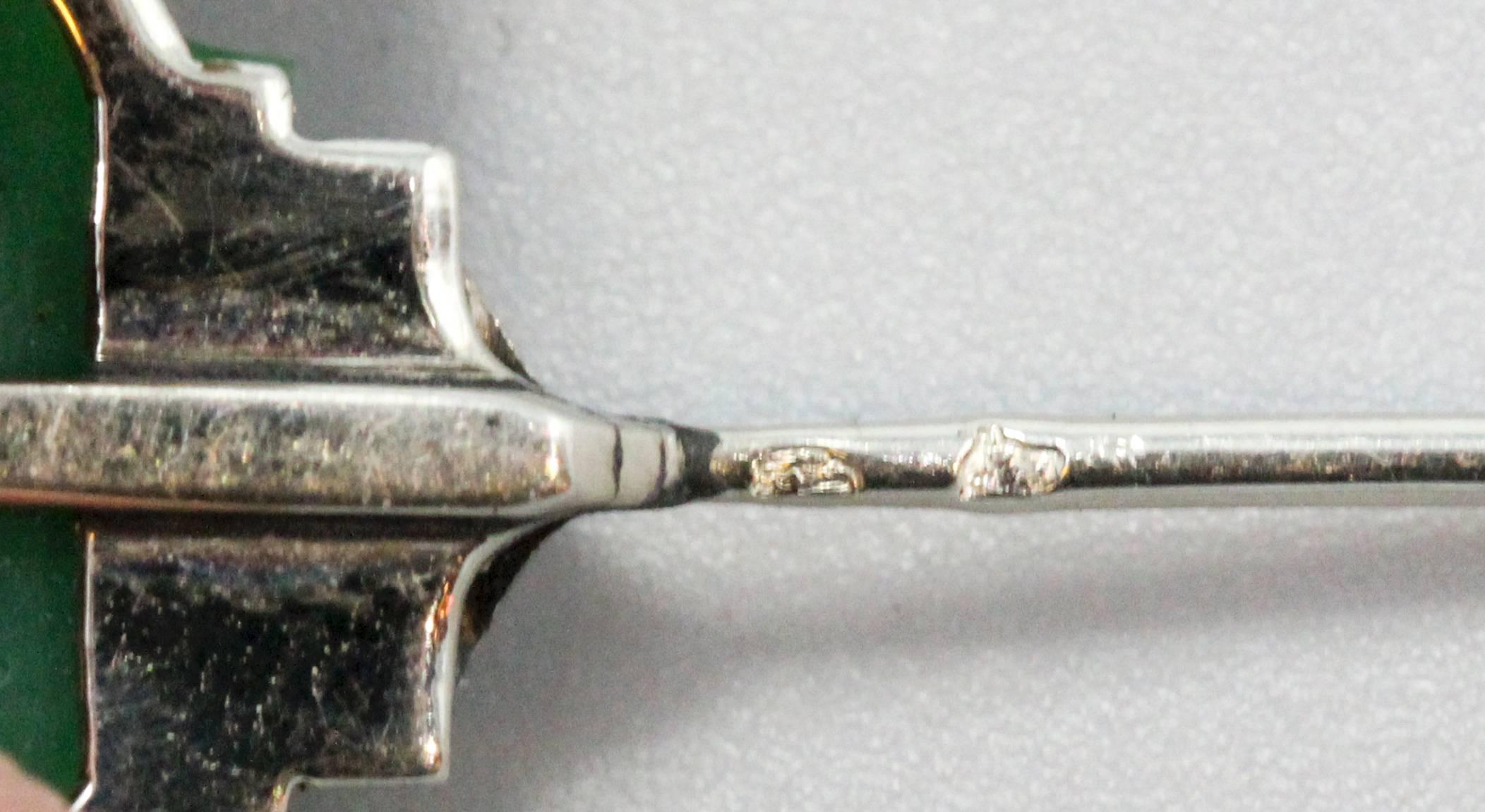 Women's French Art Deco Diamond Platinum Jabot Pin