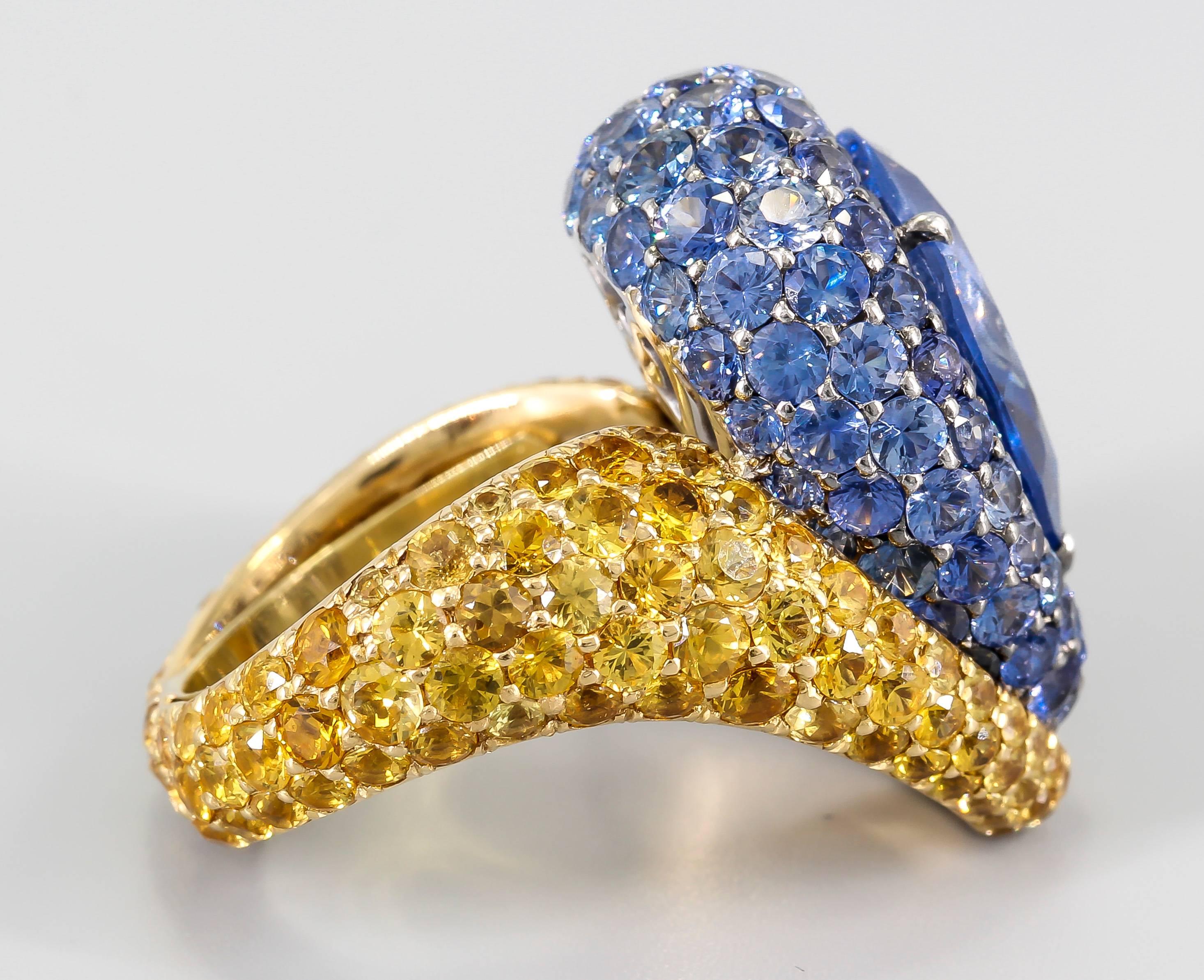 DE GRISOGONO Blue and Yellow Sapphire Gold Dome Ring Sz. 7 In Excellent Condition In New York City, NY