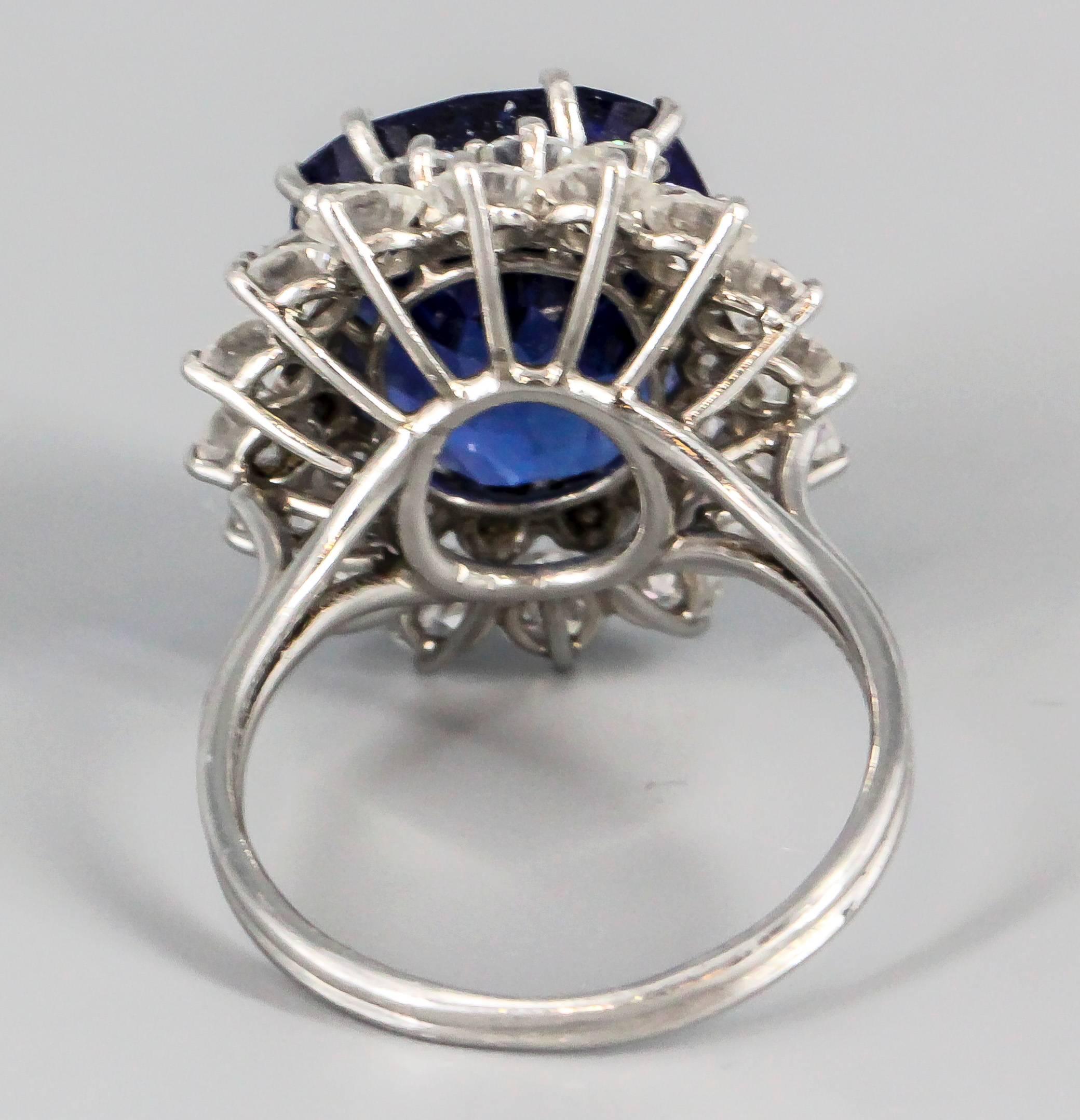 Tiffany & Co. Großer Tansanit-Diamant-Platinring Damen