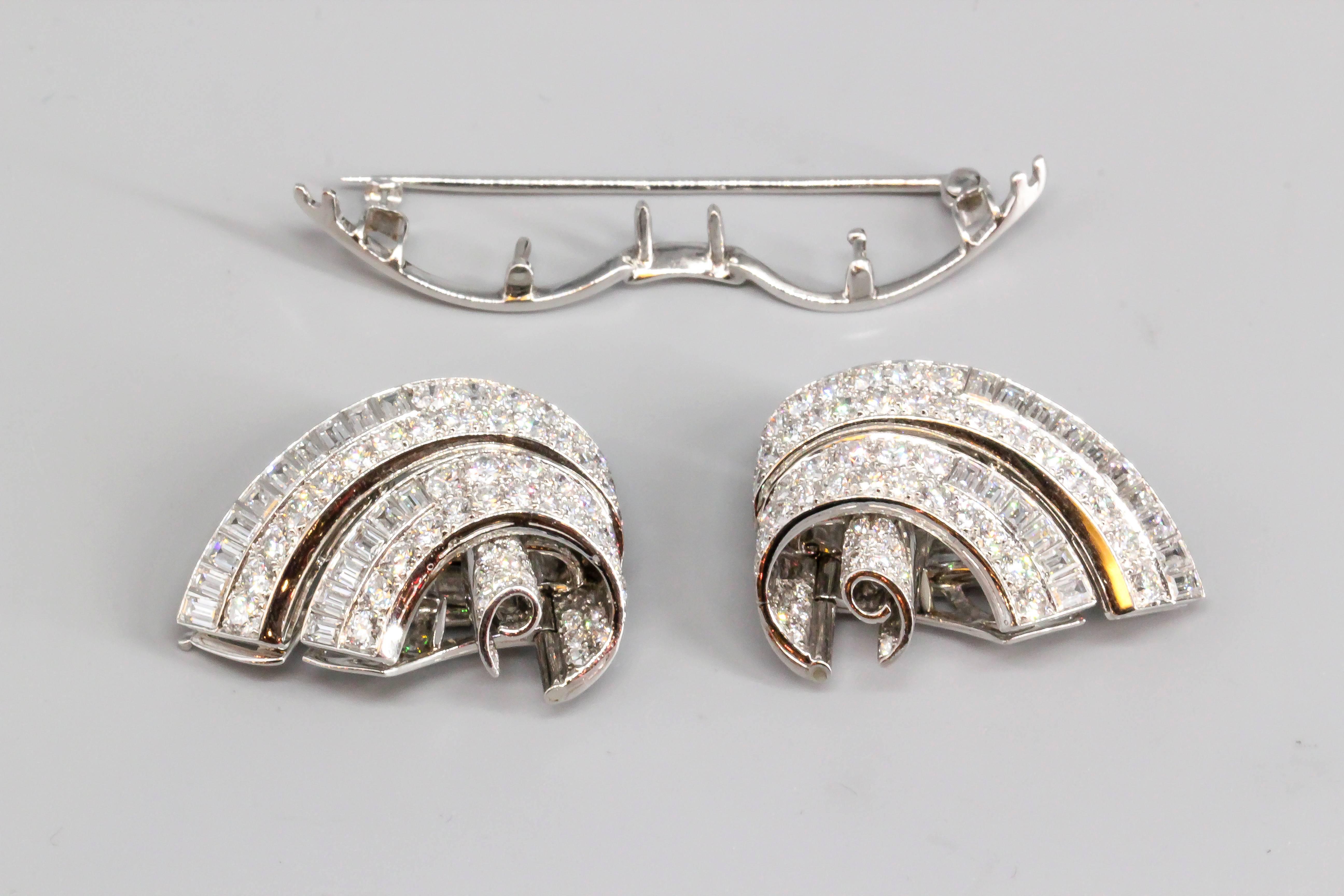 Tiffany & Co. Art Deco, Diamond Platinum Double Clip Brooch In Excellent Condition In New York, NY