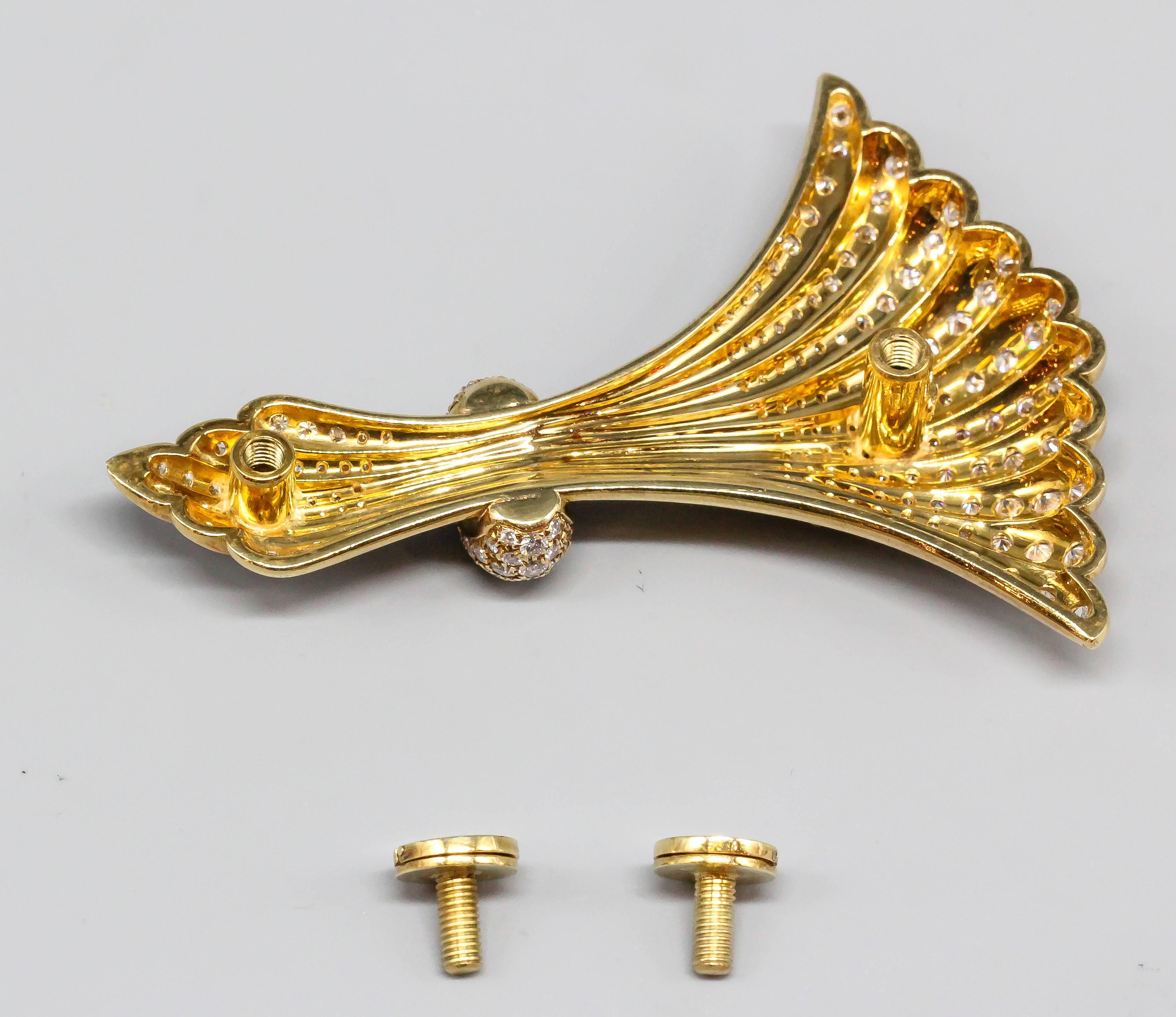 Mid-Century Diamond and Gold Brooch For Sale 2