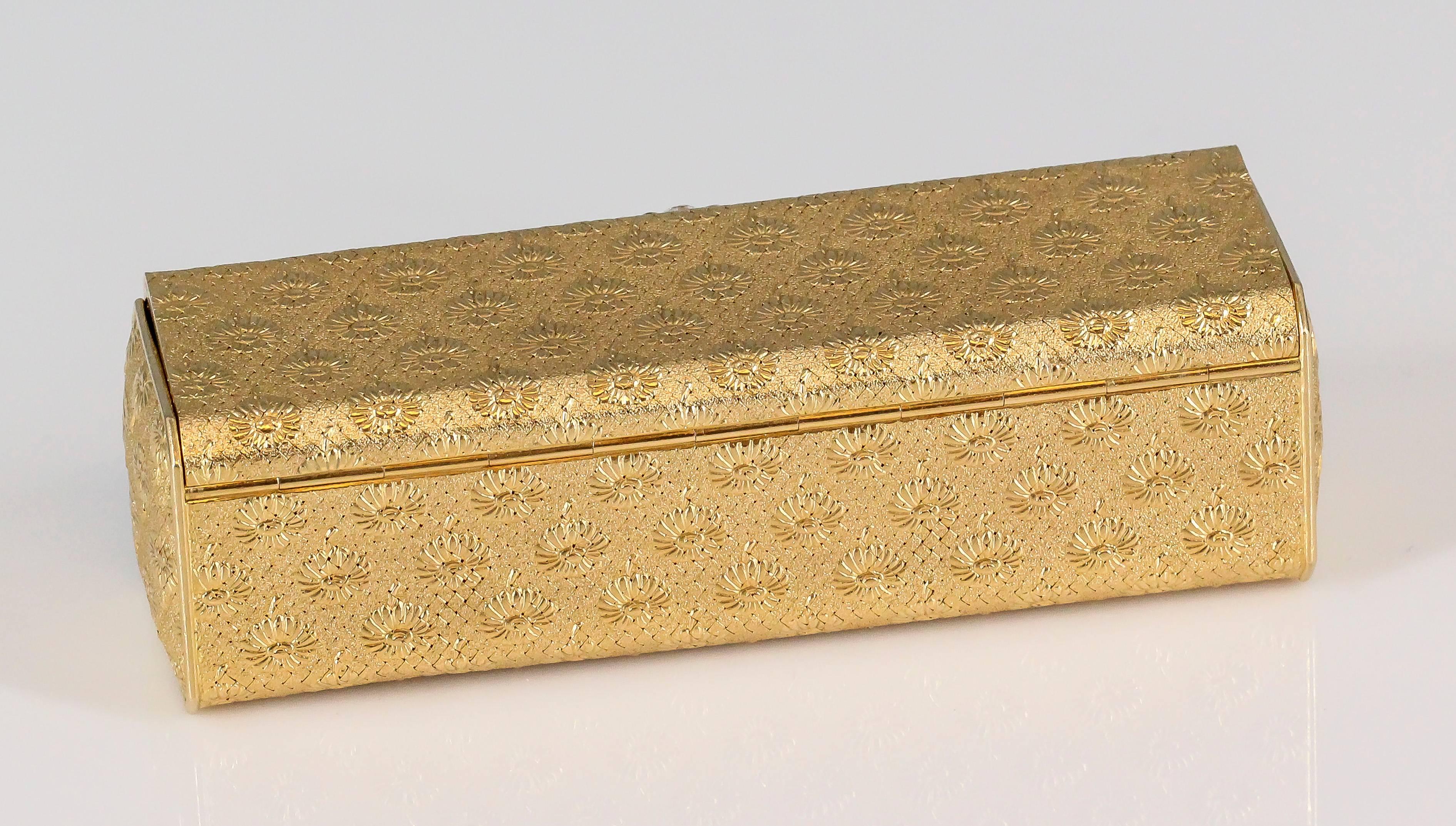 Women's Boucheron Paris Marguerite Gold Pill Box