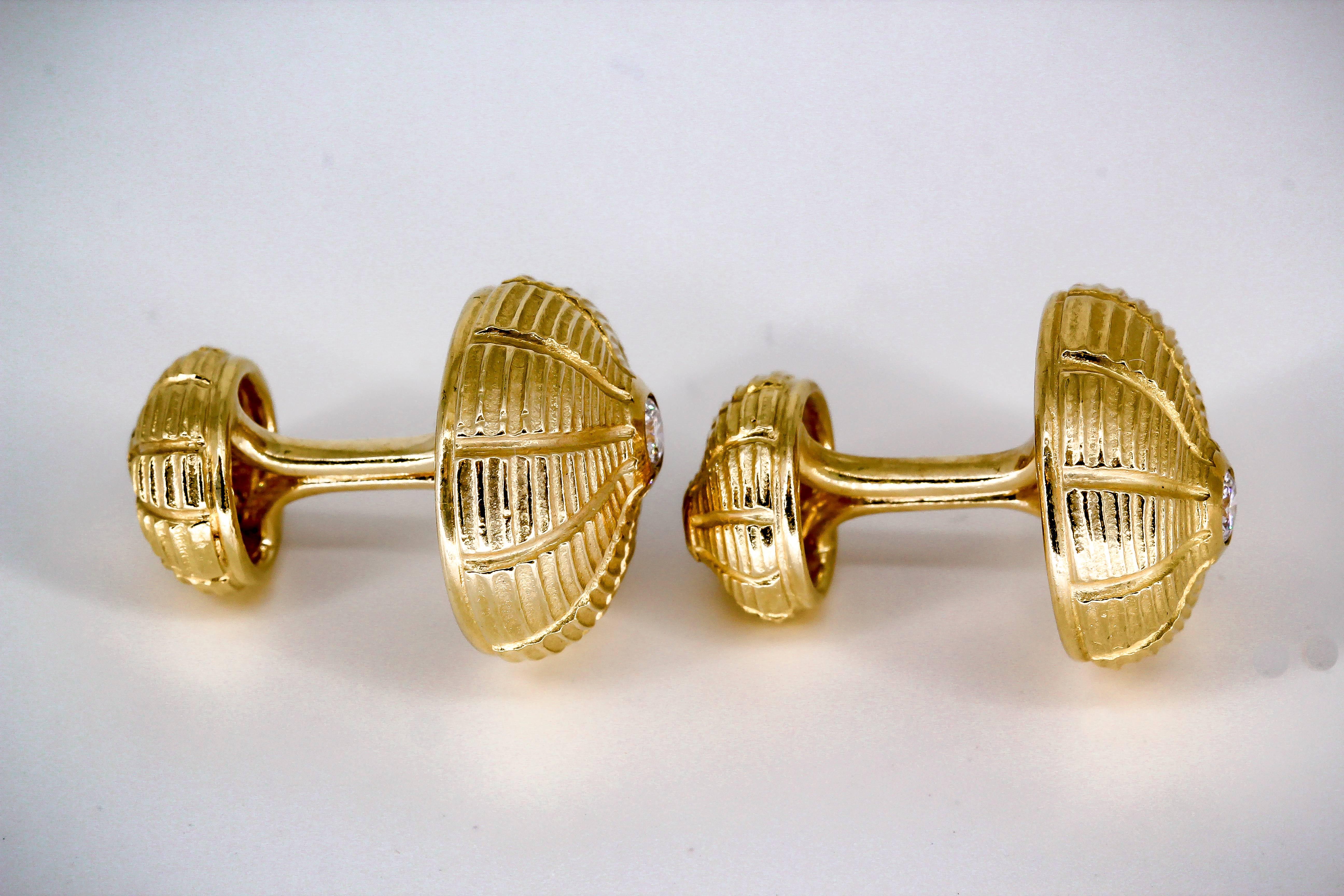 Handsome diamond and 18K yellow gold cufflinks by Tiffany & Co. Schlumberger, known as the 