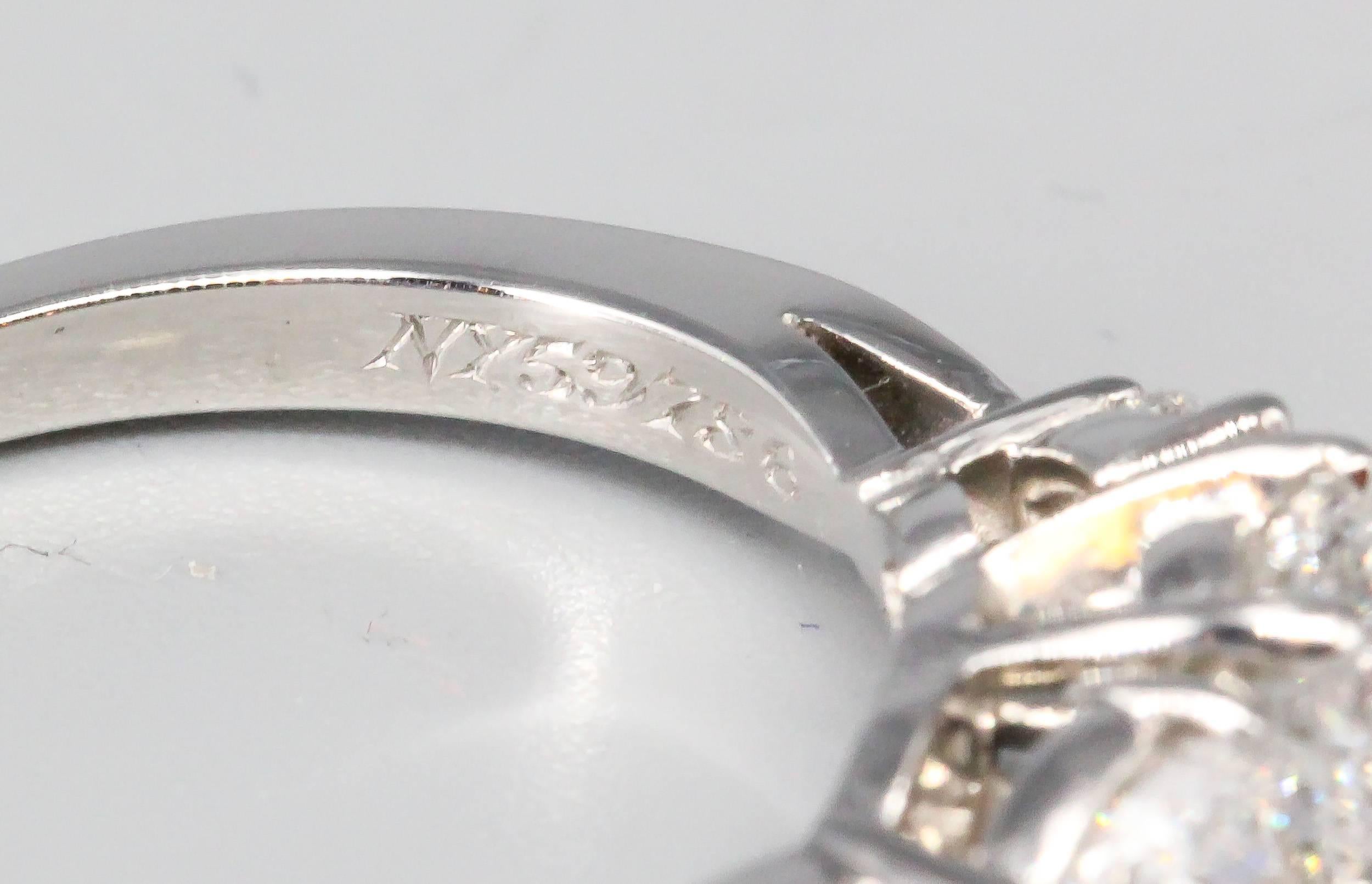 Women's or Men's VAN CLEEF & ARPELS Diamond Platinum Engagement Ring