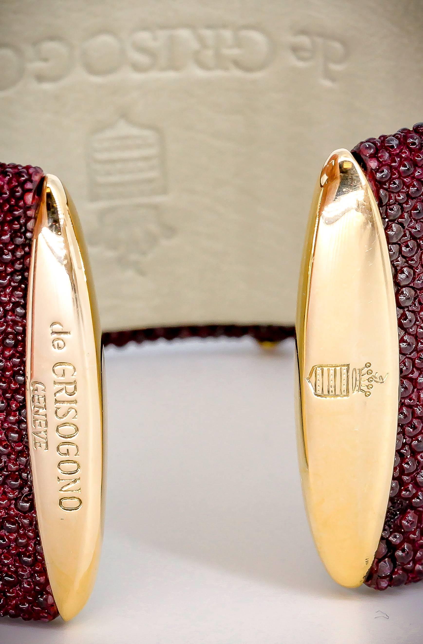 De Grisogono Pink Sapphire, Stingray and Gold Bangle Bracelet 1