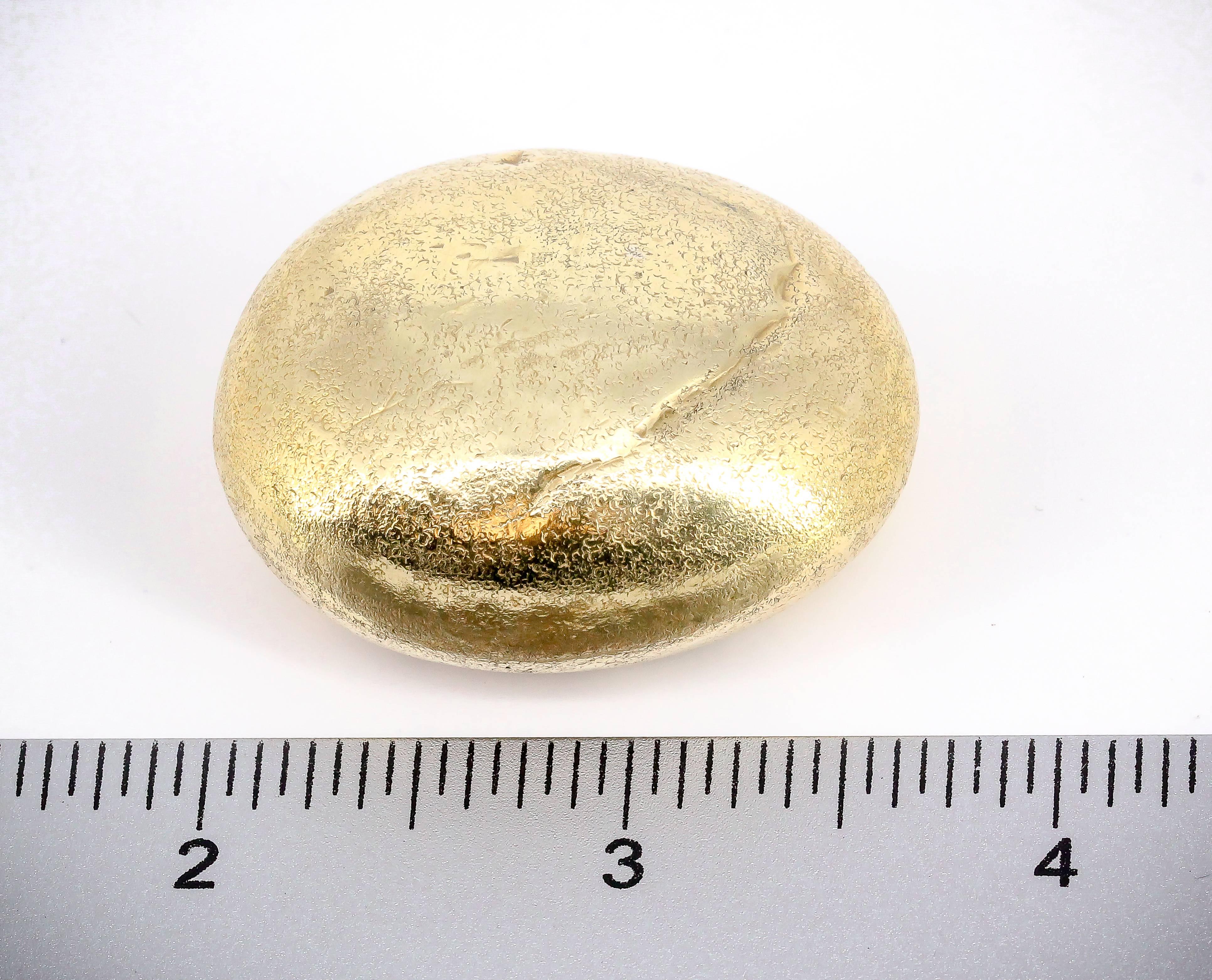 Tiffany & Co. Schlumberger Gold Pebble Pill Box 2