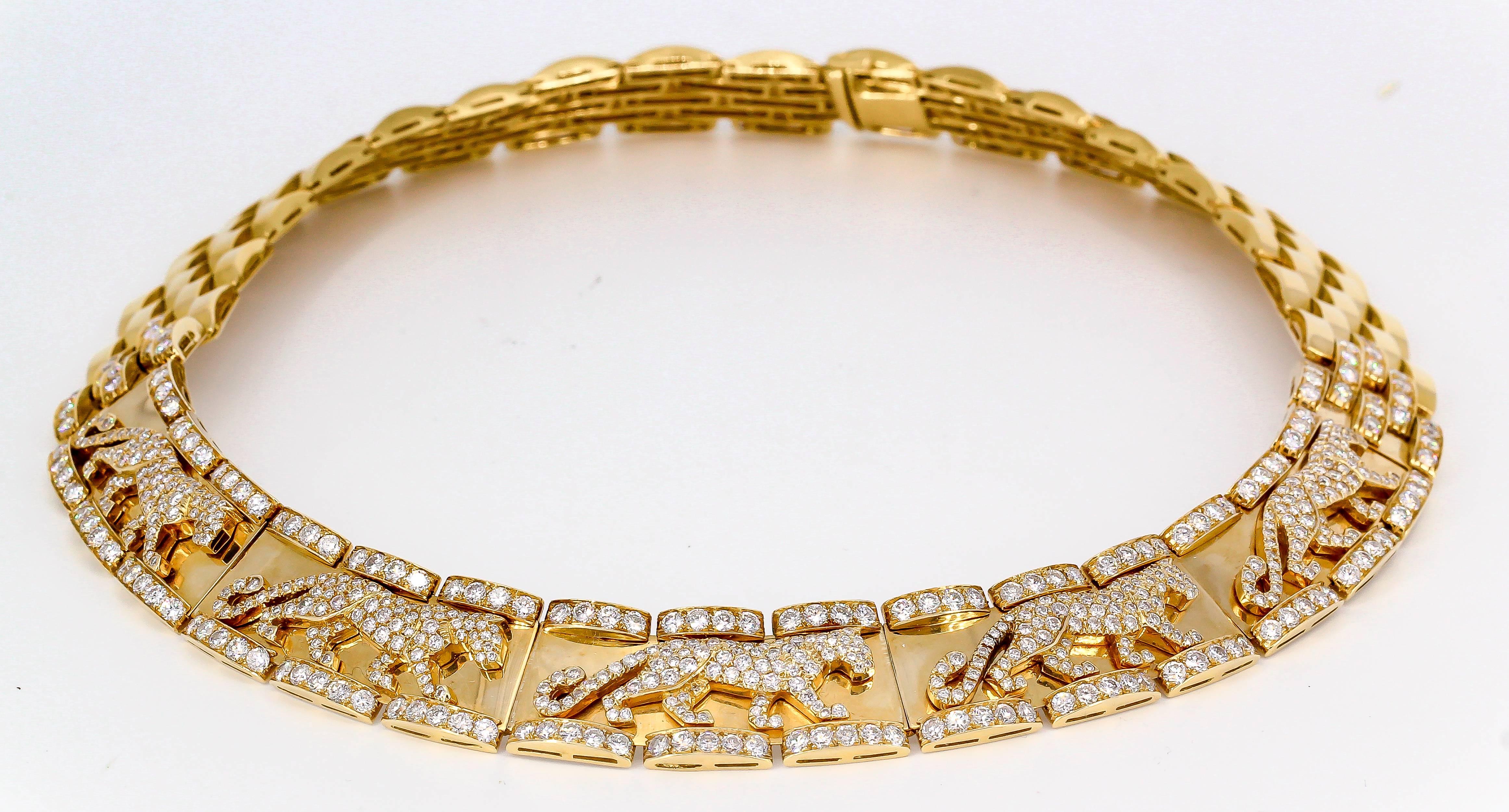 Impressive and rare diamond and 18K yellow gold necklace from the 