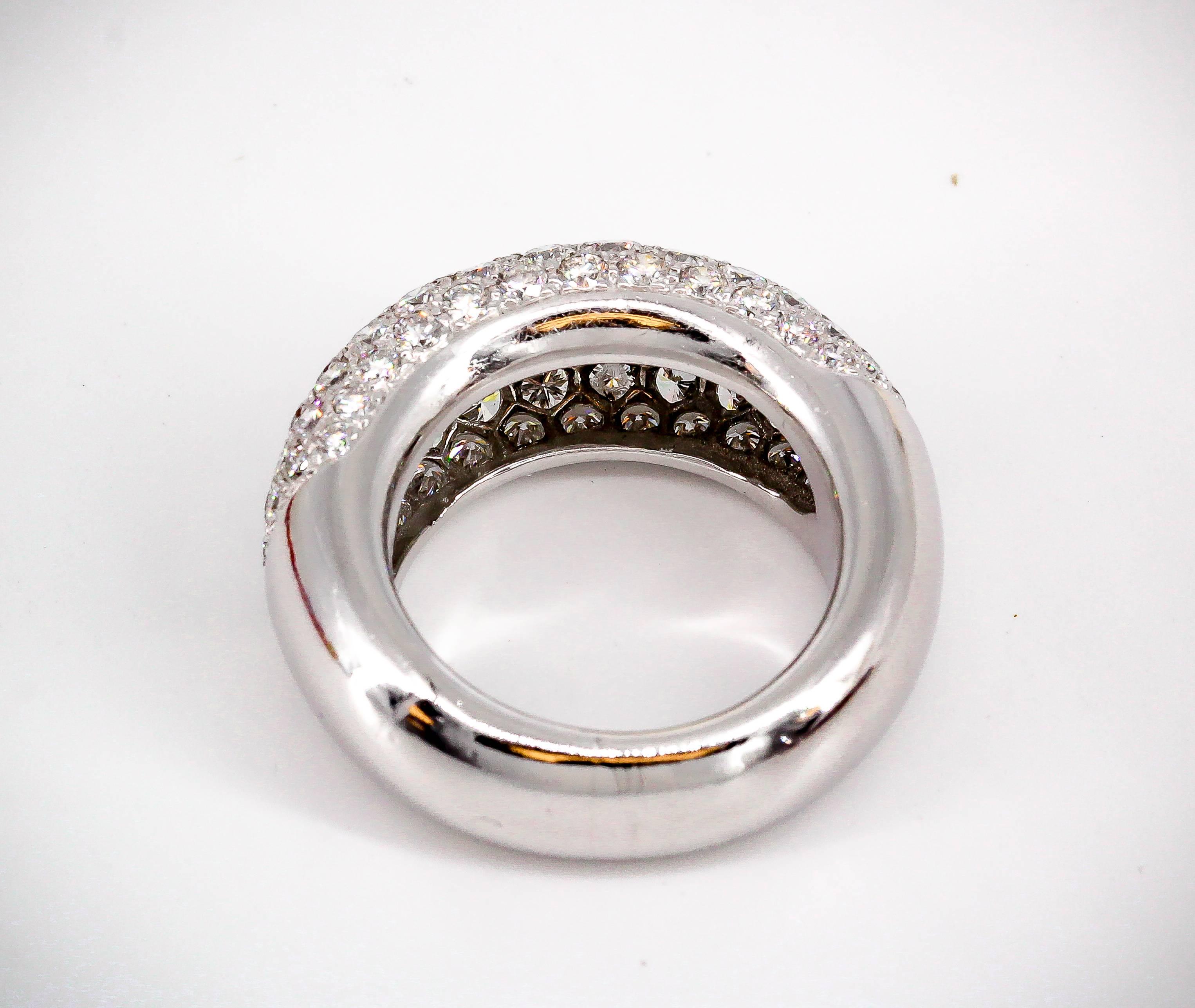 French Diamond and White Gold Dome Ring In Excellent Condition In New York, NY