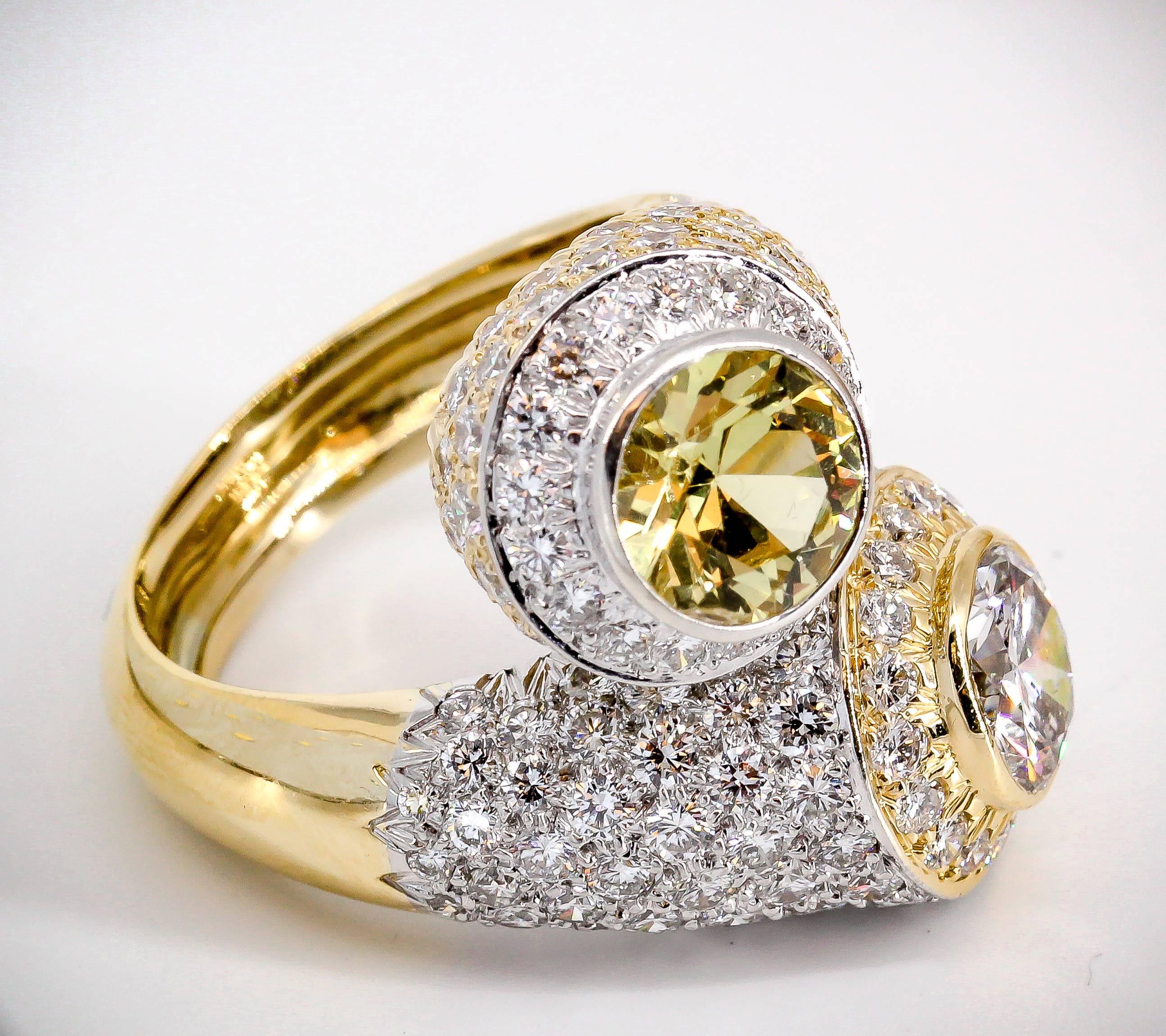 David Webb Sapphire Diamond Platinum Gold Contraire Ring In Excellent Condition In New York, NY