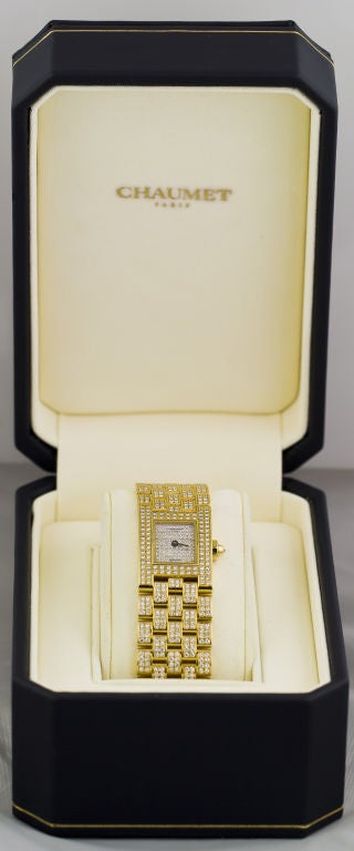 Contemporary Chaumet Ladies Yellow Gold Diamond Quartz Wristwatch
