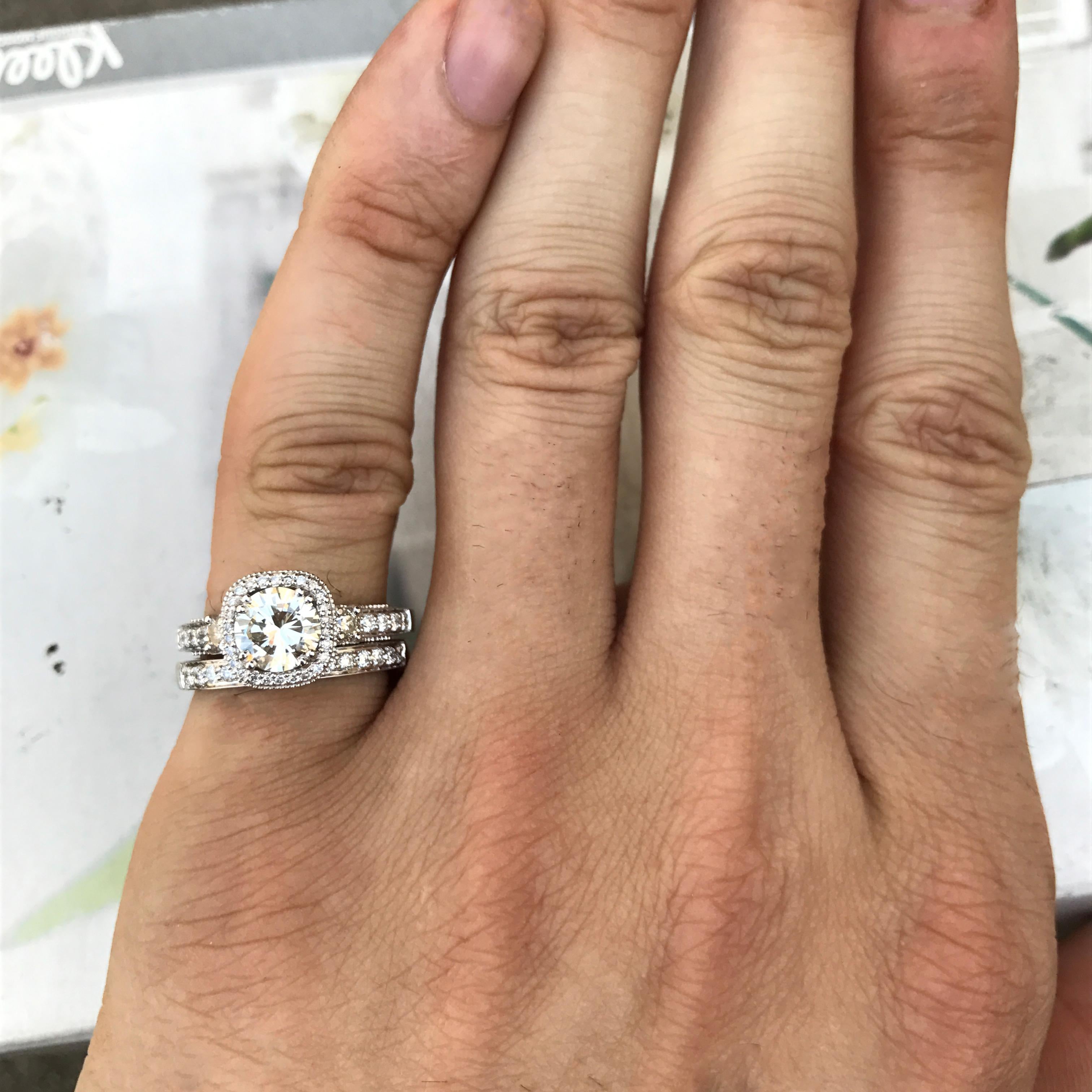 1900010-AS002R

Can be sized to any finger size, ring will be made to order and take approximately 1-3 weeks from customers final design approval. If you need a sooner date let us know and we will see if we can accommodate you. Carat weight and