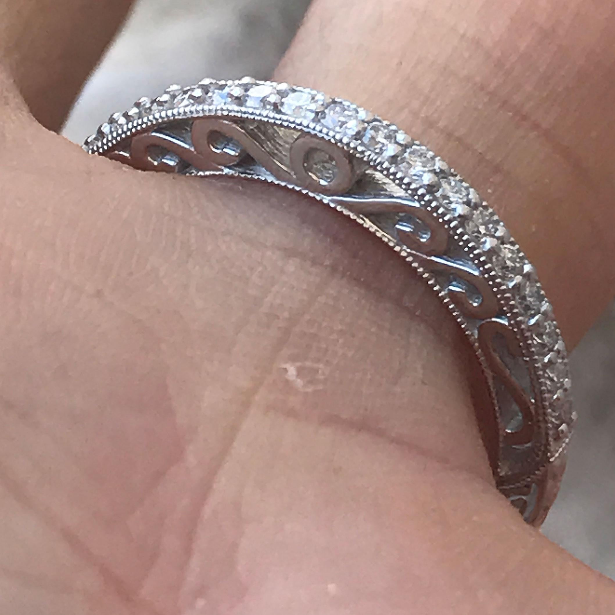 Round Cut 0.25 Carat TW Approx, Diamond Wedding Band Milgrain Hand Engraving, Ben Dannie For Sale