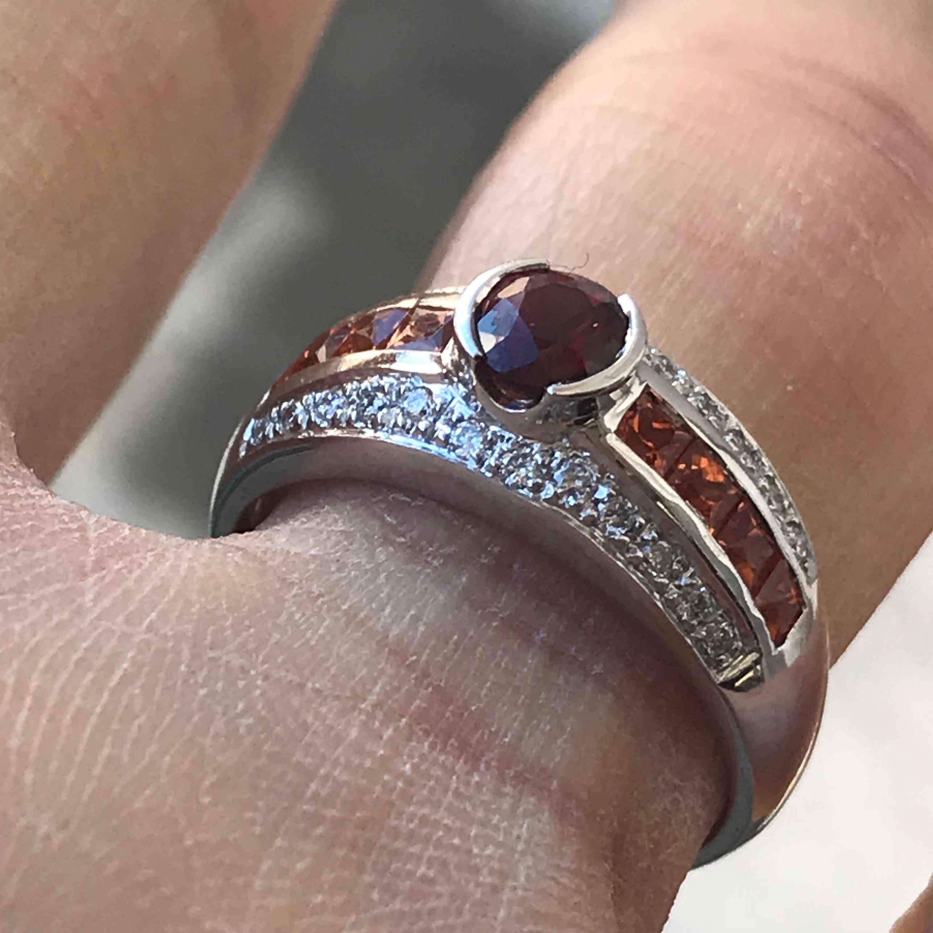 M4300-11

Can be sized to any finger size, this ring is currently in stock but if sold the ring will be made to order and take approximately 1-3 weeks from customers final design approval. Wenn Sie einen früheren Termin benötigen, lassen Sie es uns