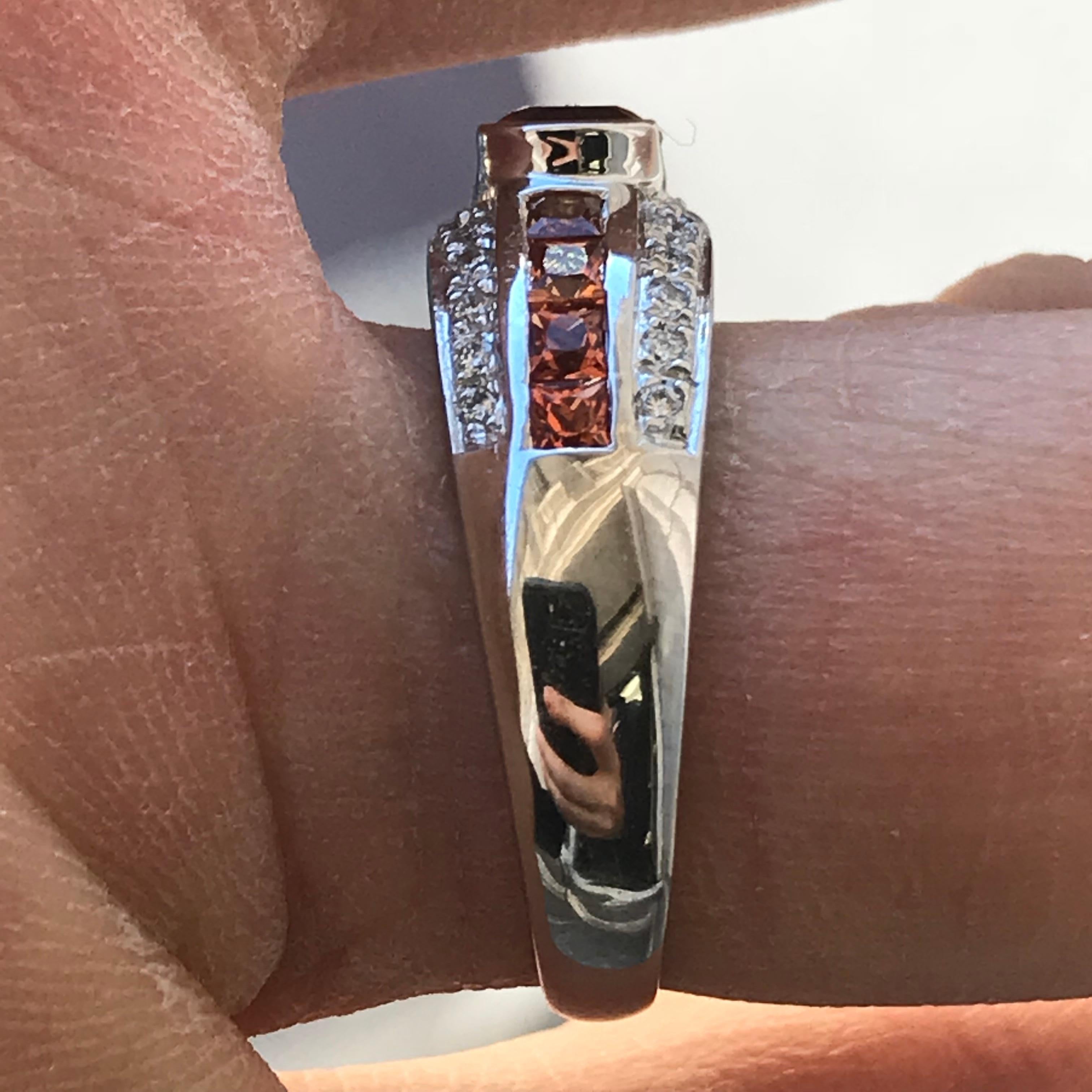 1,0 Karat Rubin, Orange Saphir, Diamant, 14 Karat Weißgold Ring, Ben Dannie (Moderne) im Angebot