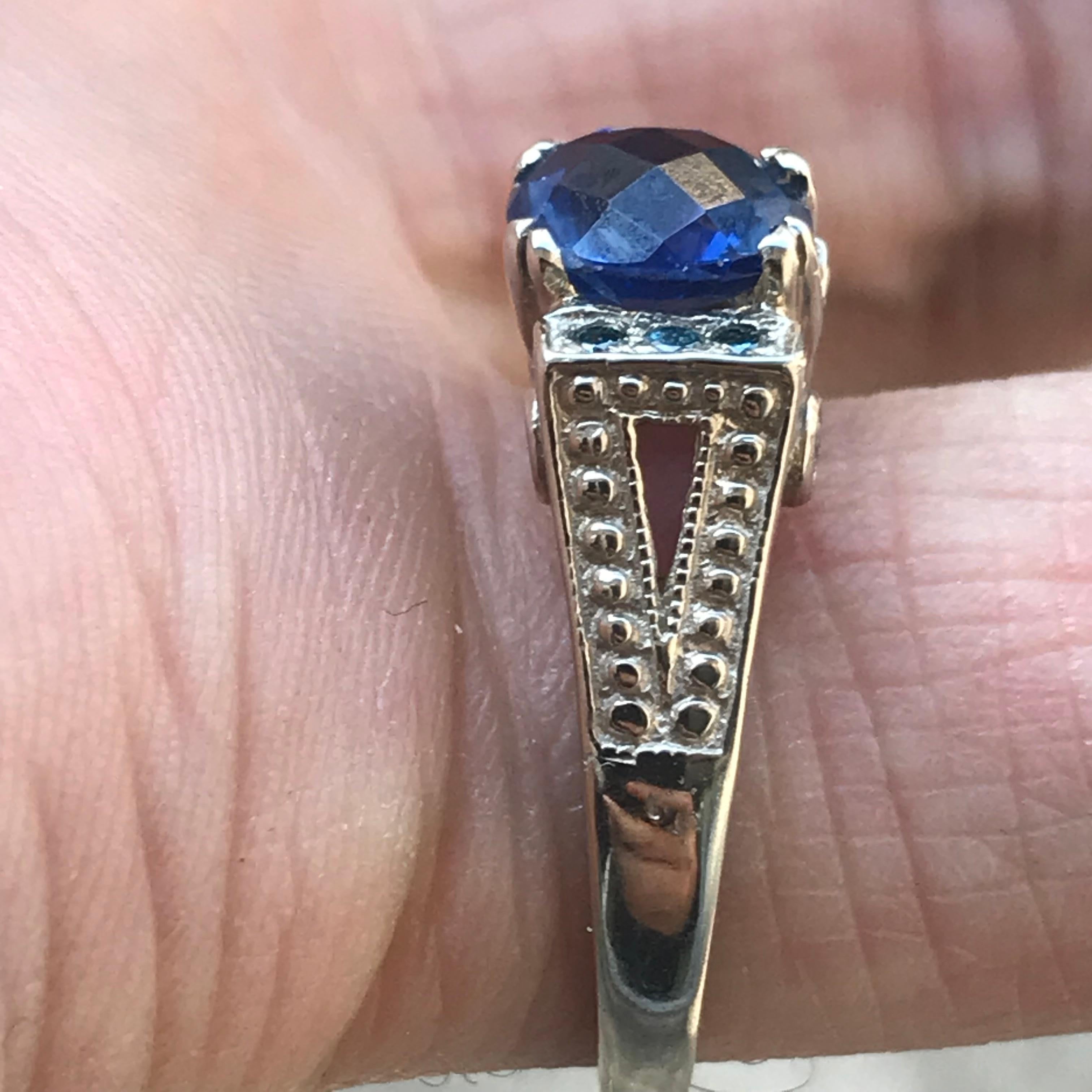 2.0 Carat Approximate Checker Board Blue Sapphire and Diamond Ring, Ben Dannie In Excellent Condition For Sale In West Hollywood, CA