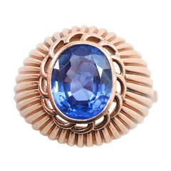 Retro Natural Unenhanced Cornflower Blue Sapphire and Gold Ring