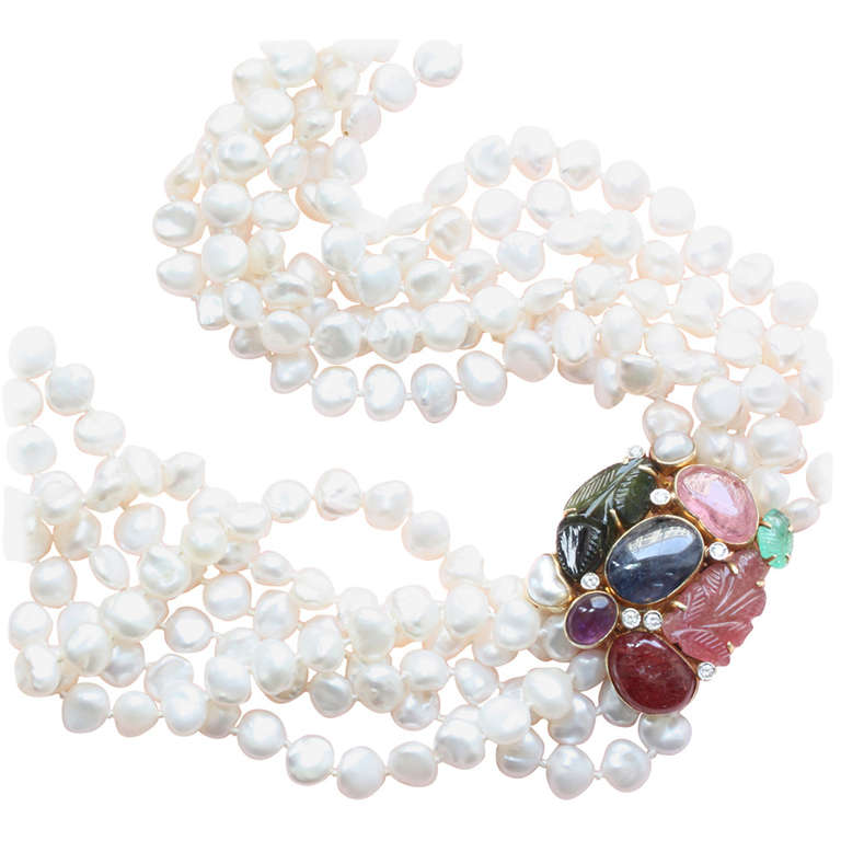 Colorful Gemset Gold Clasp with 6 Strings of Pearls