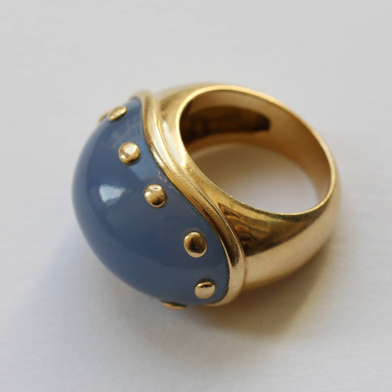 1970s Francois Herail Chalcedony Gold Cocktail Ring