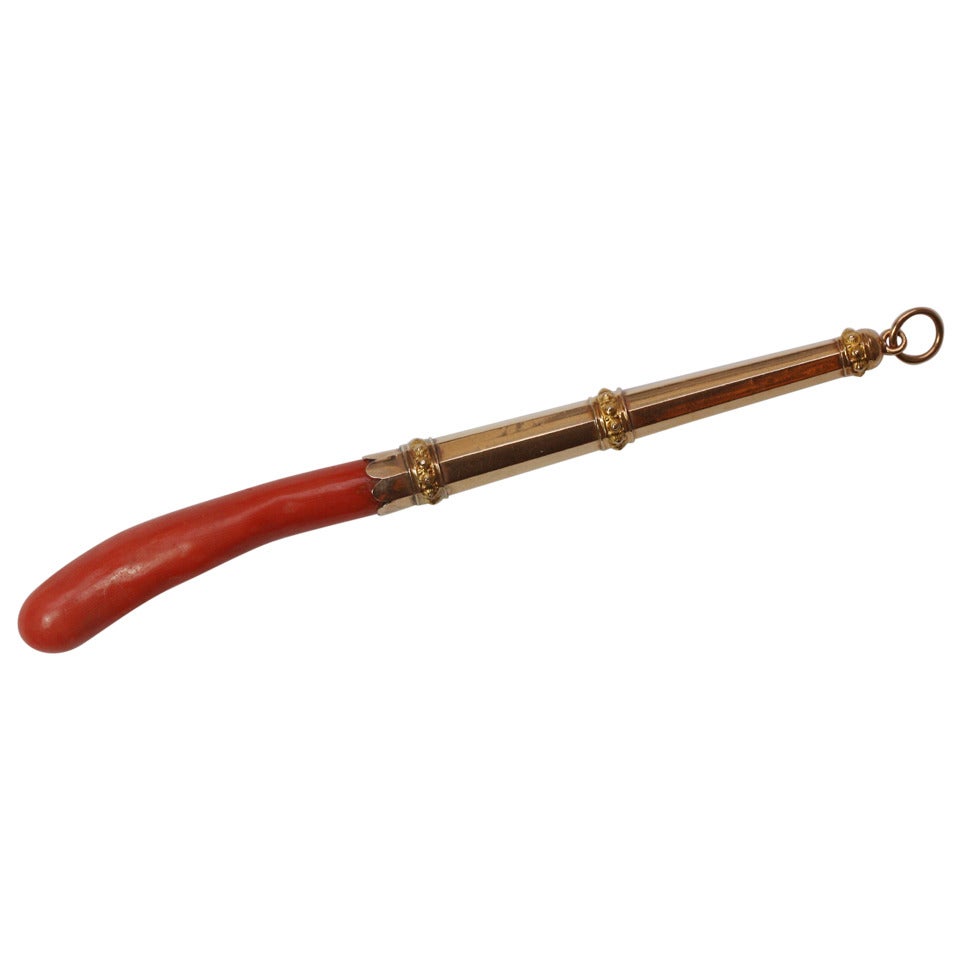 Coral and Gold Bite Bar