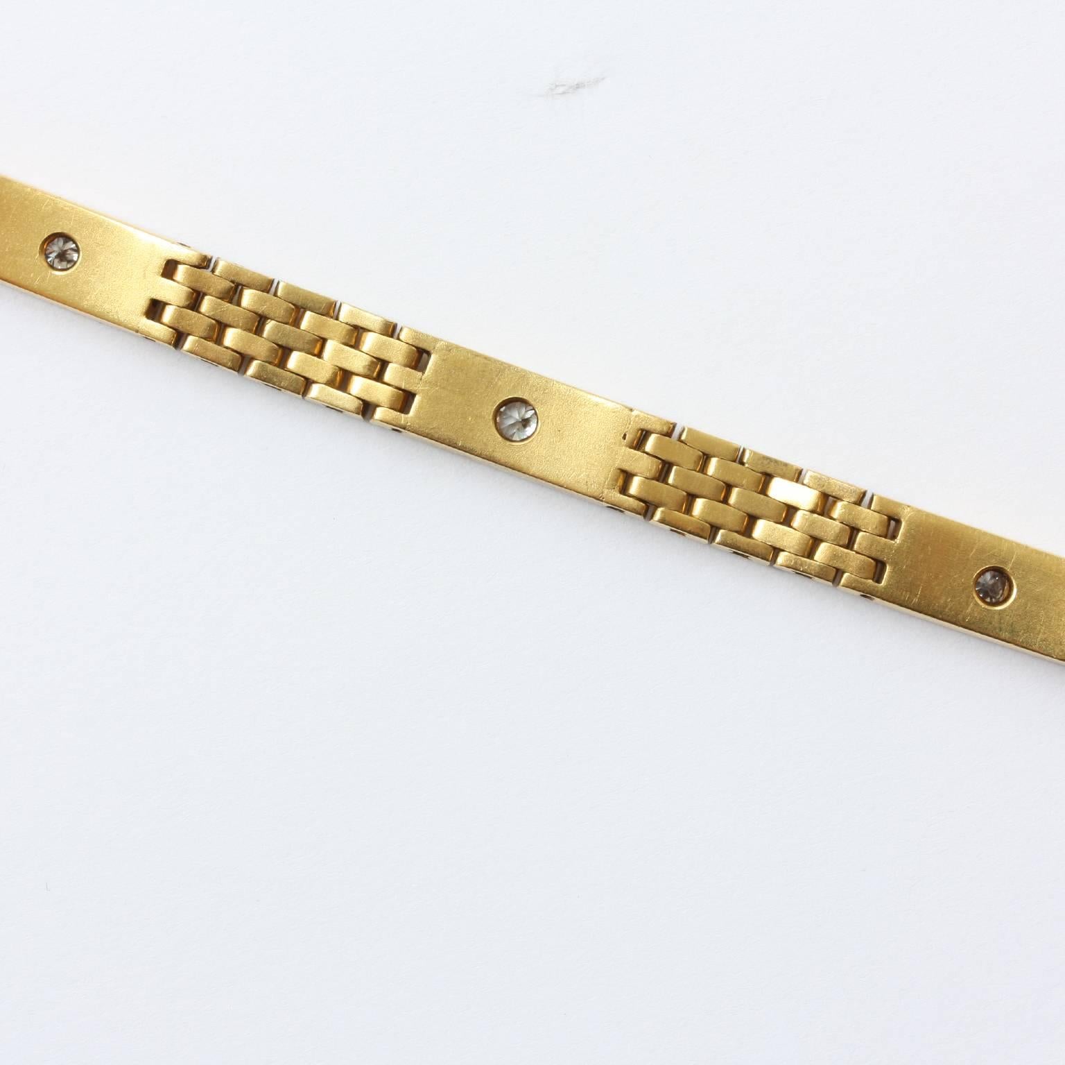 Art Deco Diamond Brick Pattern Gold Bracelet In Excellent Condition In Amsterdam, NL