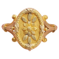 Gold Flower Ring with Compartment