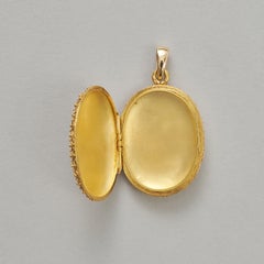 An 18k French Victorian Locket