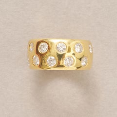 An 18k Gold Band set with Diamonds