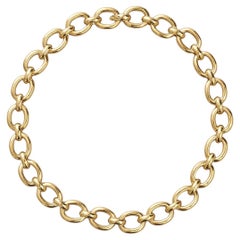 An 18k Gold Baignoire Cartier Necklace