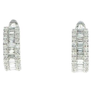 18K White Gold Diamond Huggie Earrings, 0.62ct VS G Round & Baguette For Sale