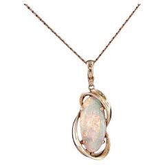 18K Yellow Gold Oval Cabochon Opal Necklace with 14K Gold Chain