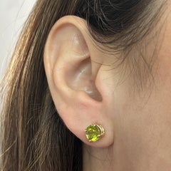 14K Yellow Gold Peridot Stud Earrings, 7mm Gemstones