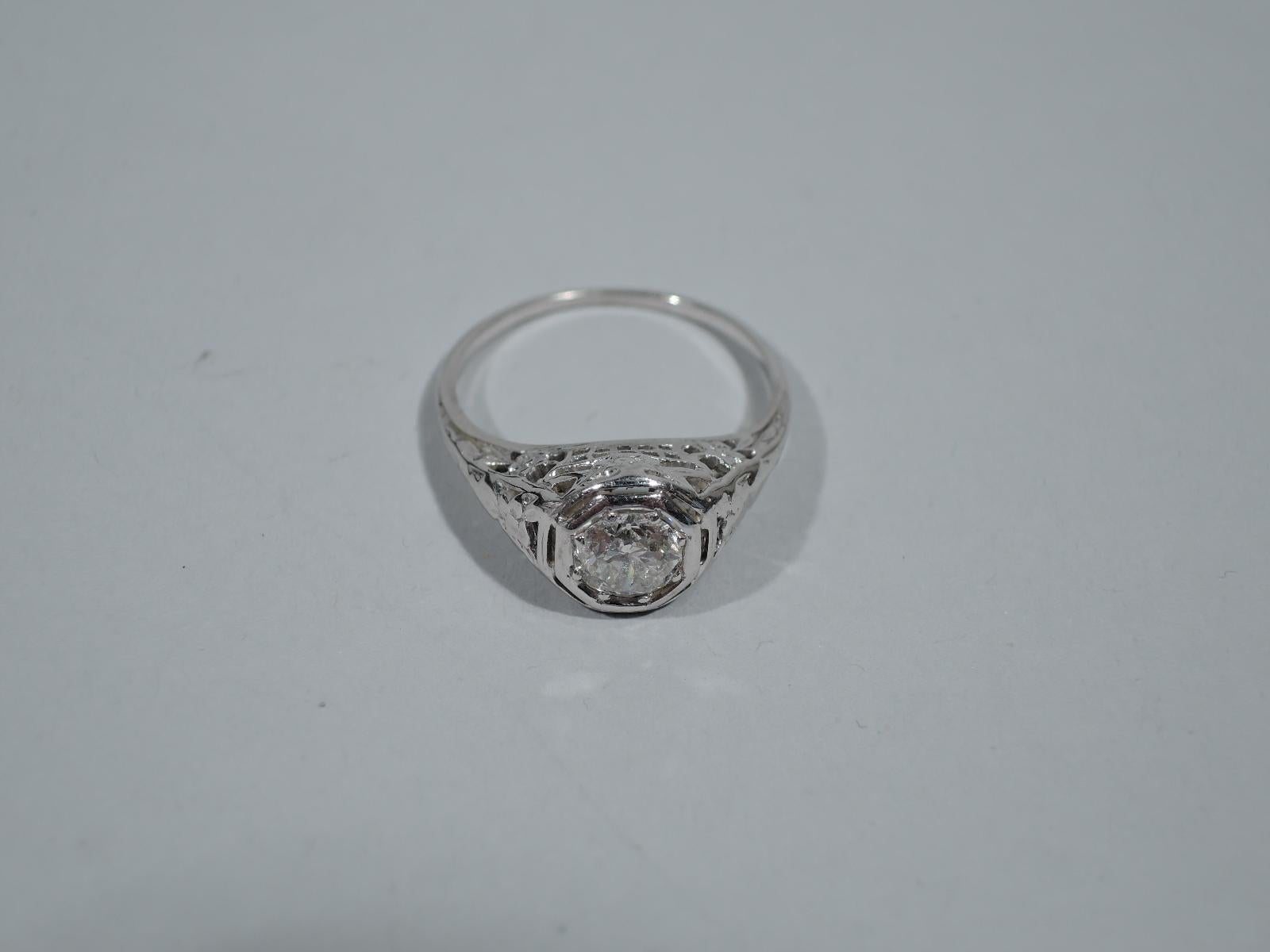 Antiker amerikanischer edwardianischer Platin- und Diamant Solitär-Ring (Edwardian)