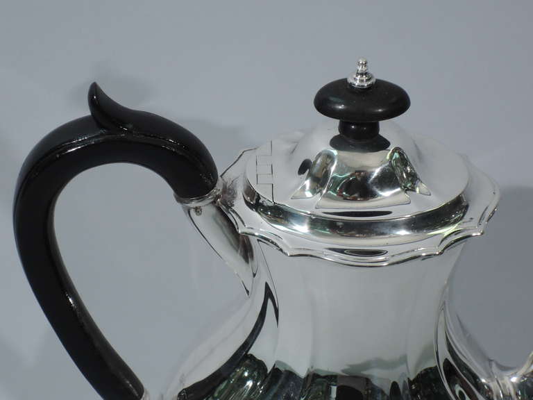 Edwardian Tea & Coffee Set - English Sterling Silver - 1905/6 4