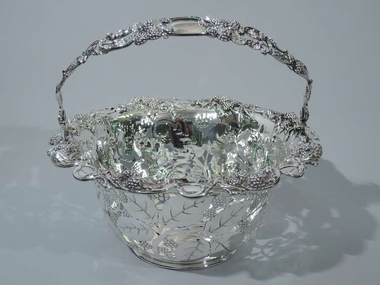 Tiffany Blackberry Basket - American Sterling Silver - C 1905 In Excellent Condition In New York, NY