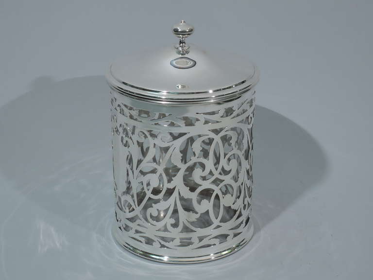 Gorham Humidor - American Clear Glass & Cased Silver Overlay - 1911 In Excellent Condition In New York, NY