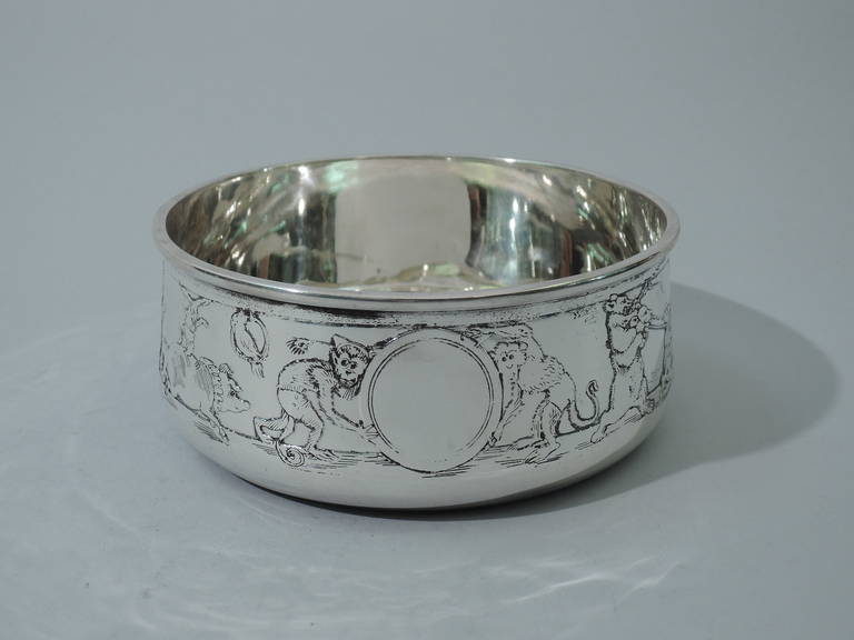 Here Comes the Circus - Sweet Sterling Silver Baby Bowl and Plate by Kerr In Excellent Condition In New York, NY