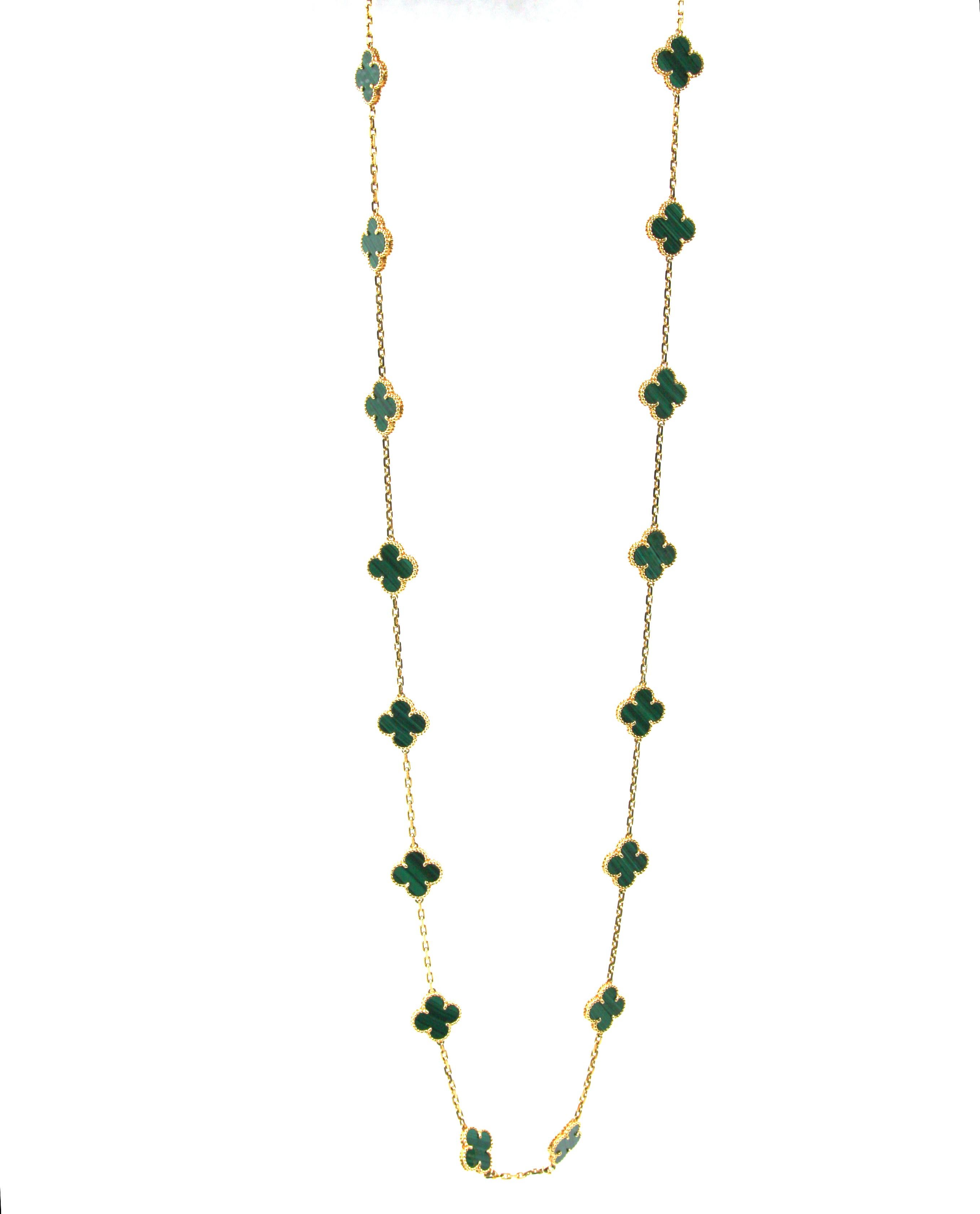 Women's Van Cleef & Arpels Vintage Alhambra Necklace, 20 Motifs, Yellow Gold, Malachite
