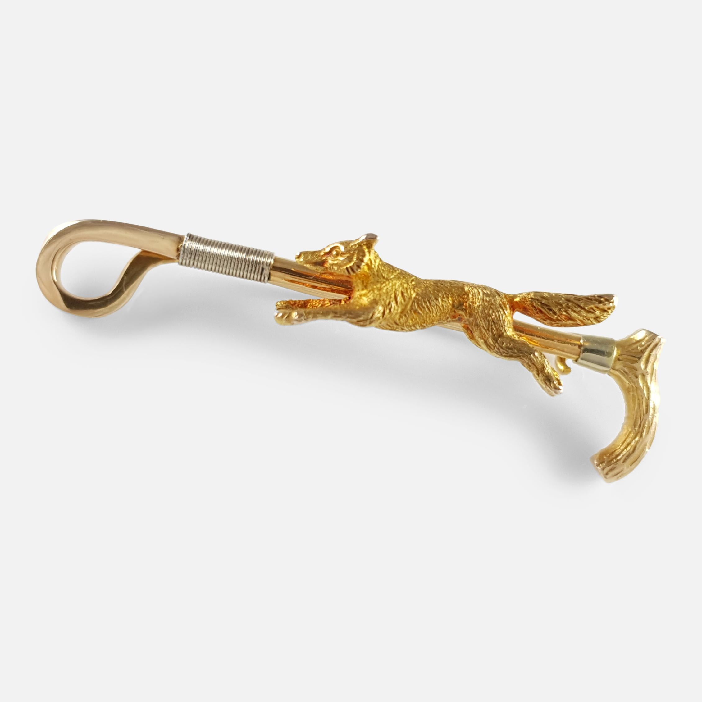 George V 1920s 9.2 Grams 15 Karat Gold Fox and Riding Crop Hunting Brooch Stock Pin