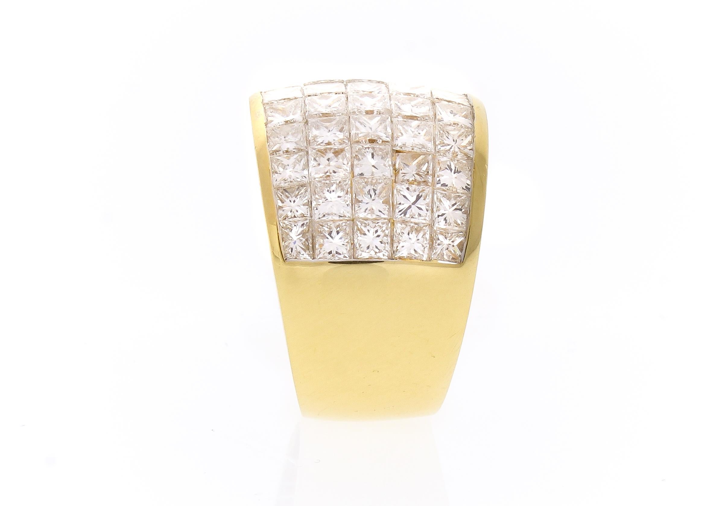 Contemporary 8.72 Carat Total Invisible Set Princess Cut Diamond Yellow Gold Cocktail Ring
