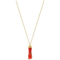 Halskette mit Diamant-Anhänger aus 14 Karat Gold mit roter Koralle und Figa-Fist
