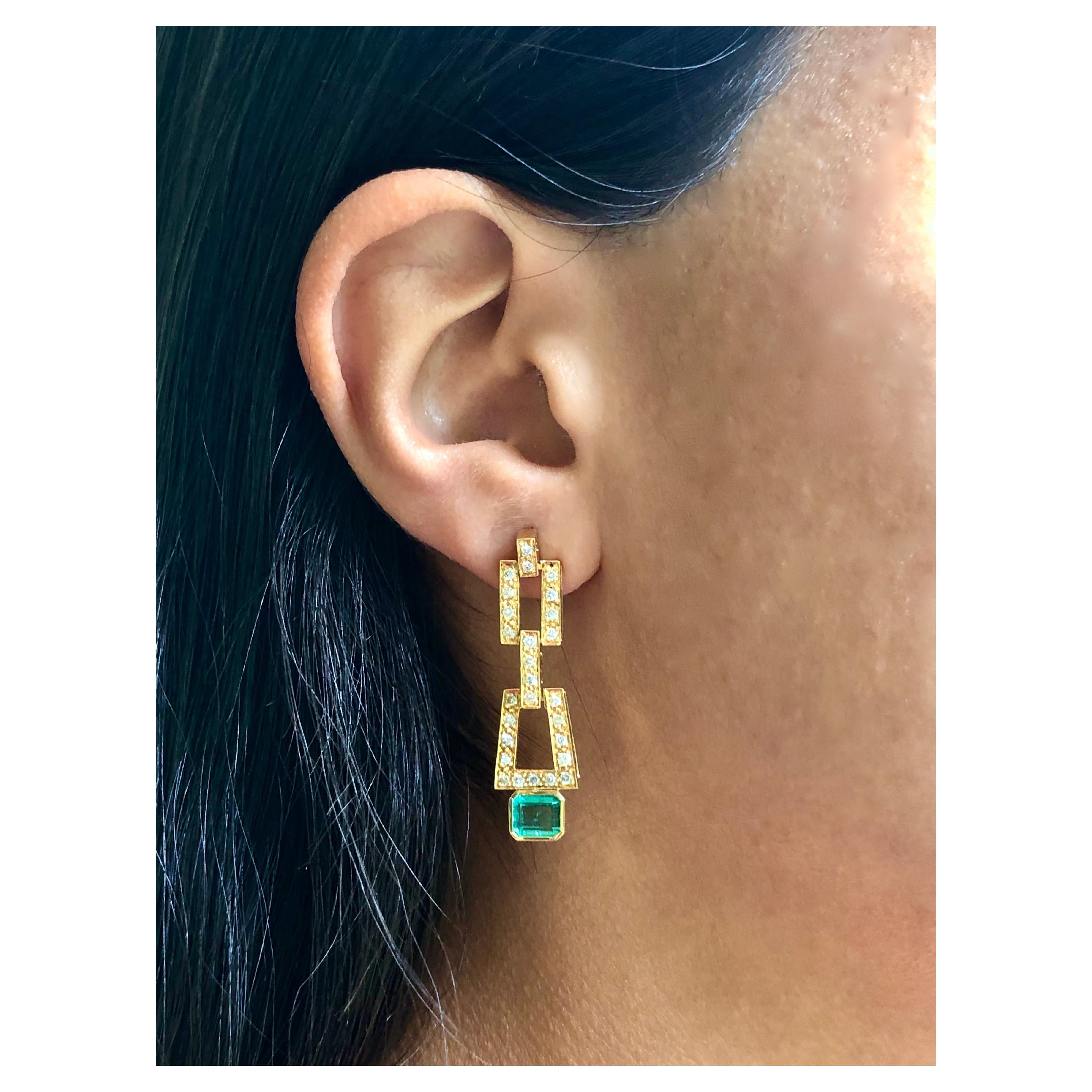 2.80 Carat Natural Colombian Emerald Diamond Drop Earrings 18 Karat For Sale 5