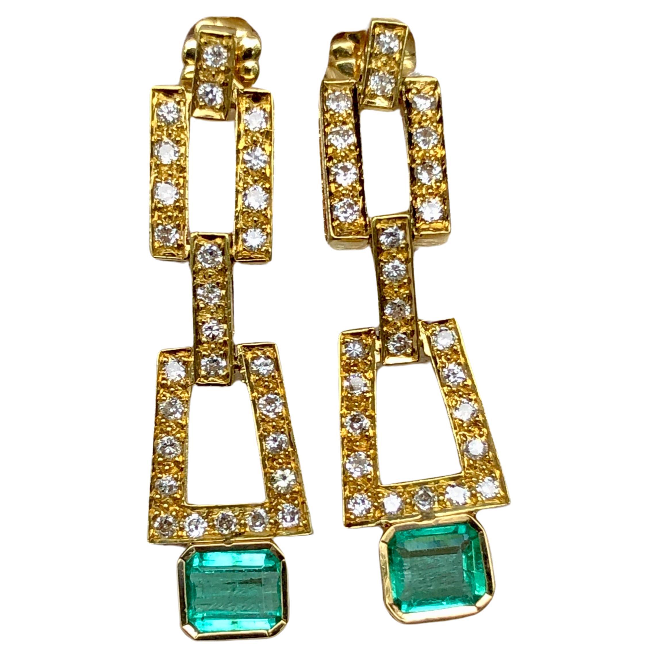2.80 Carat Natural Colombian Emerald Diamond Drop Earrings 18 Karat For Sale 8
