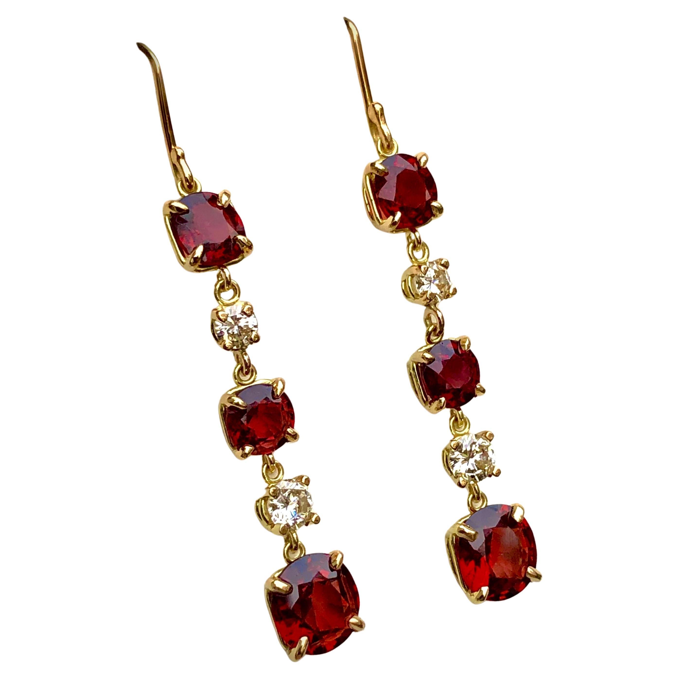 Emeralds Maravellous 6.79 Carats No Heat Red Spinel and Diamond 18K Drop Earring For Sale 2