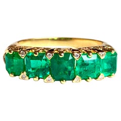 Esmeraldas Maravellous Magnífico Anillo de Cinco Piedras de Esmeralda Colombiana 18K