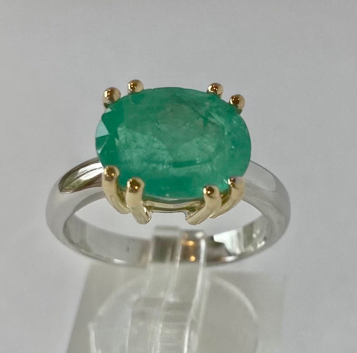 Anillo Solitario Esmeralda Colombiana Natural Oro 18K