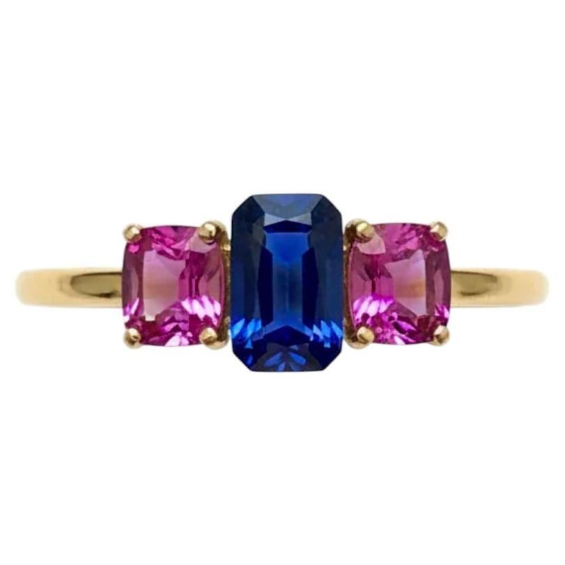 Royal Blue and Vivid Pink Ceylon Sapphires 2.90 Carat For Sale