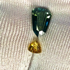 3.54ct Blue-Green Kite-Shape Sapphire & Yellow Trillion, USA