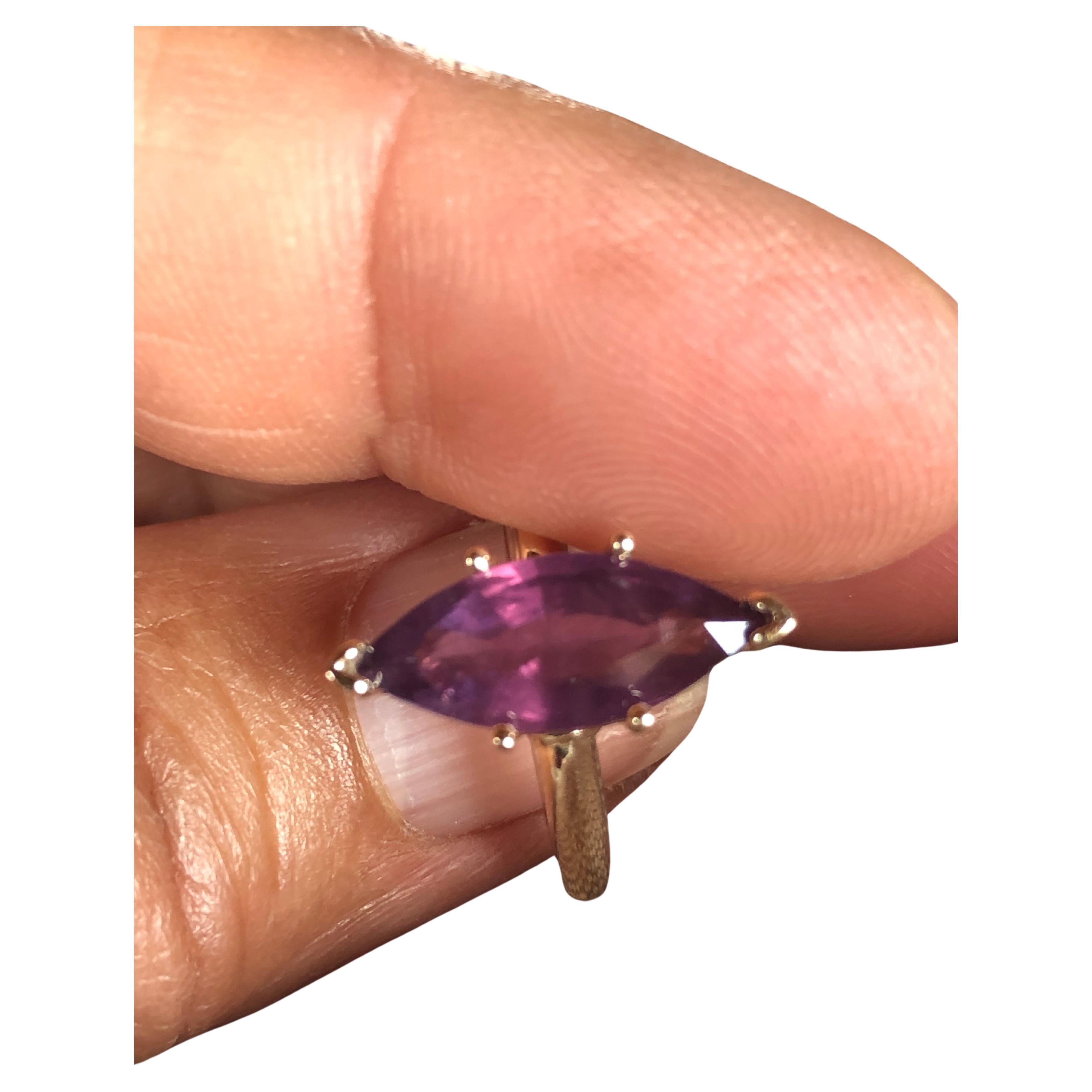 Women's or Men's 3.22 Carat Spinel No Heat Marquise Solitaire Ring Yellow Gold 14K For Sale